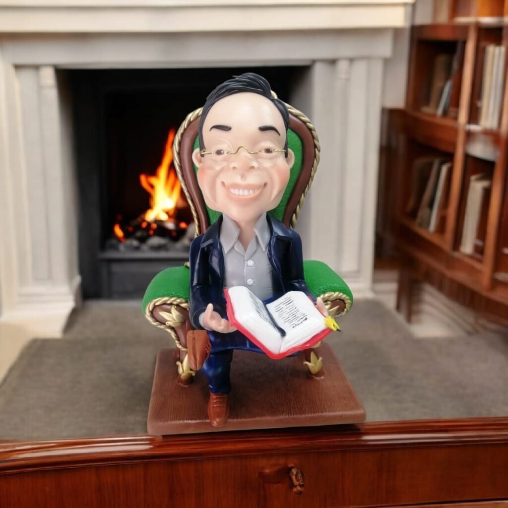 Caricatura En Silla 1024x1024